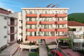  Apartments Ivona  Будва